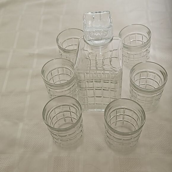 Wiskey Decanter Set With 6 Glasses Clear - Picture 12 of 16